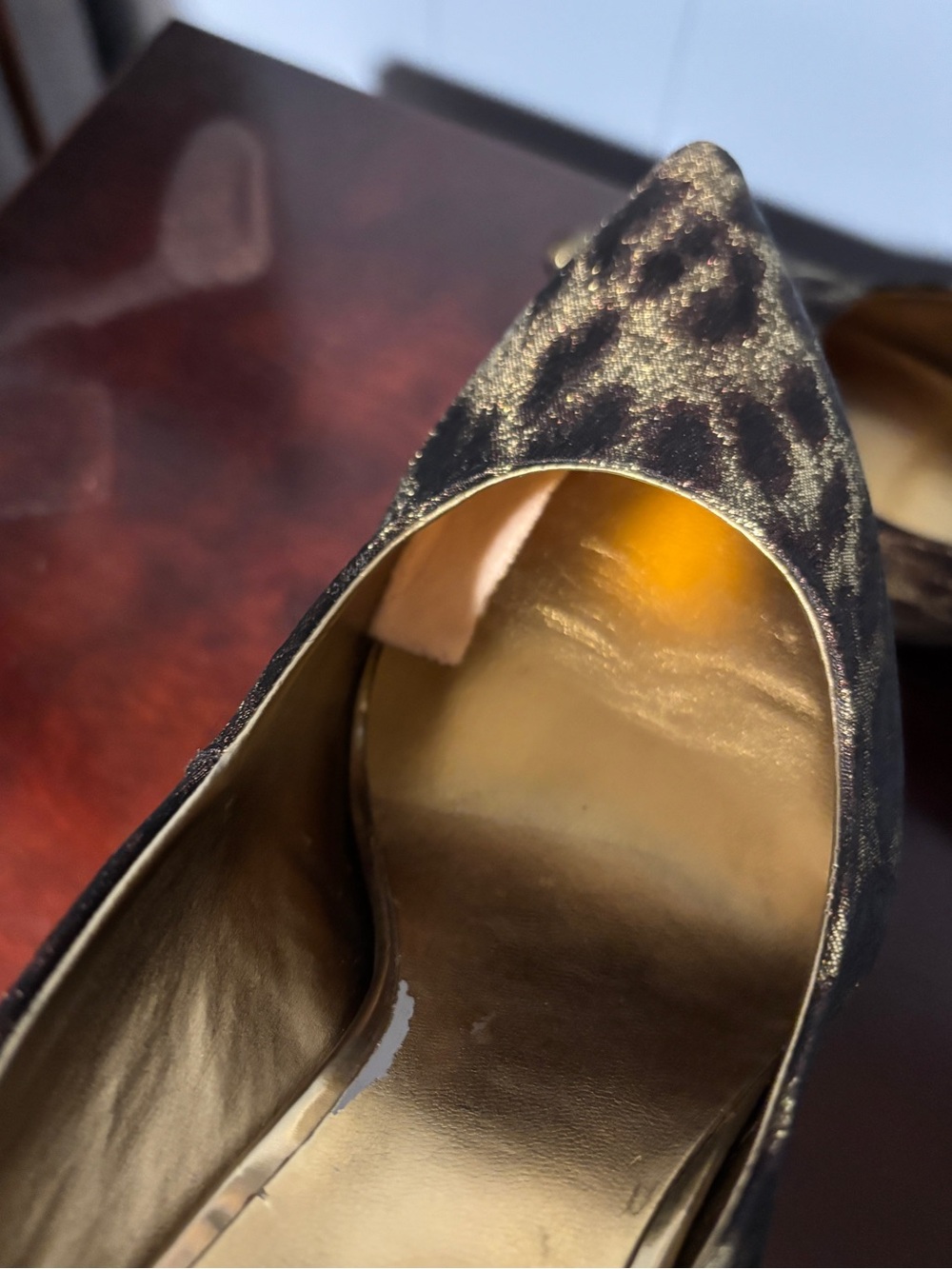 Nine West Gold and Black Leopard-Effect Pointed-Toe Pumps 8 - Picture 9 of 9